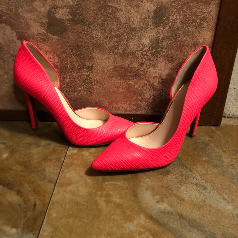 New!! Jessica Simpson heels